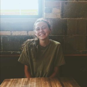 Meet your Posher, Rachel